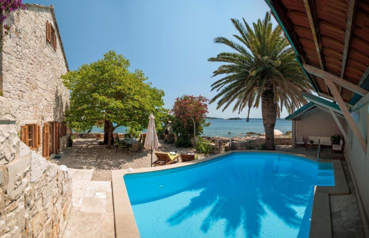 Luxury Beachfront Villa Mare With Private Pool At The Beach Orebic - Peljesac Buitenkant foto