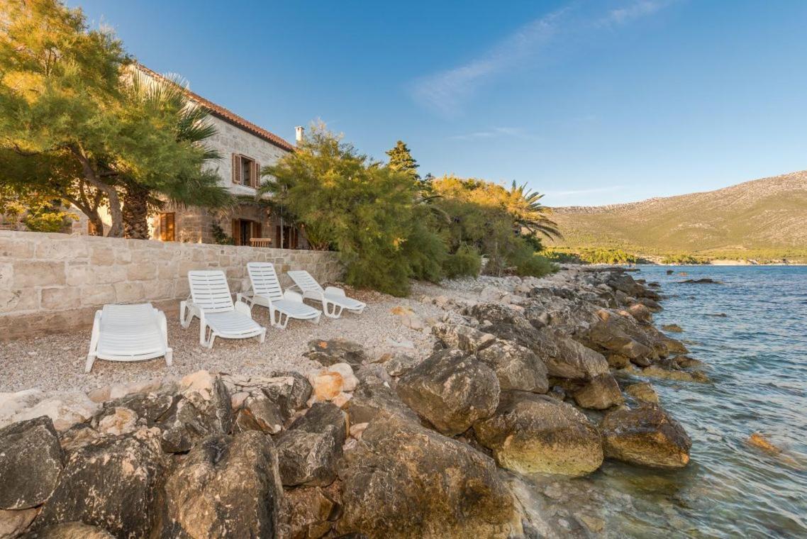 Luxury Beachfront Villa Mare With Private Pool At The Beach Orebic - Peljesac Buitenkant foto