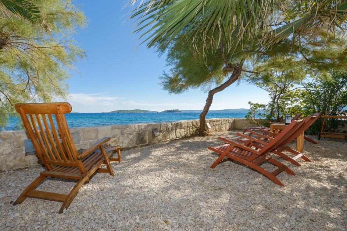 Luxury Beachfront Villa Mare With Private Pool At The Beach Orebic - Peljesac Buitenkant foto