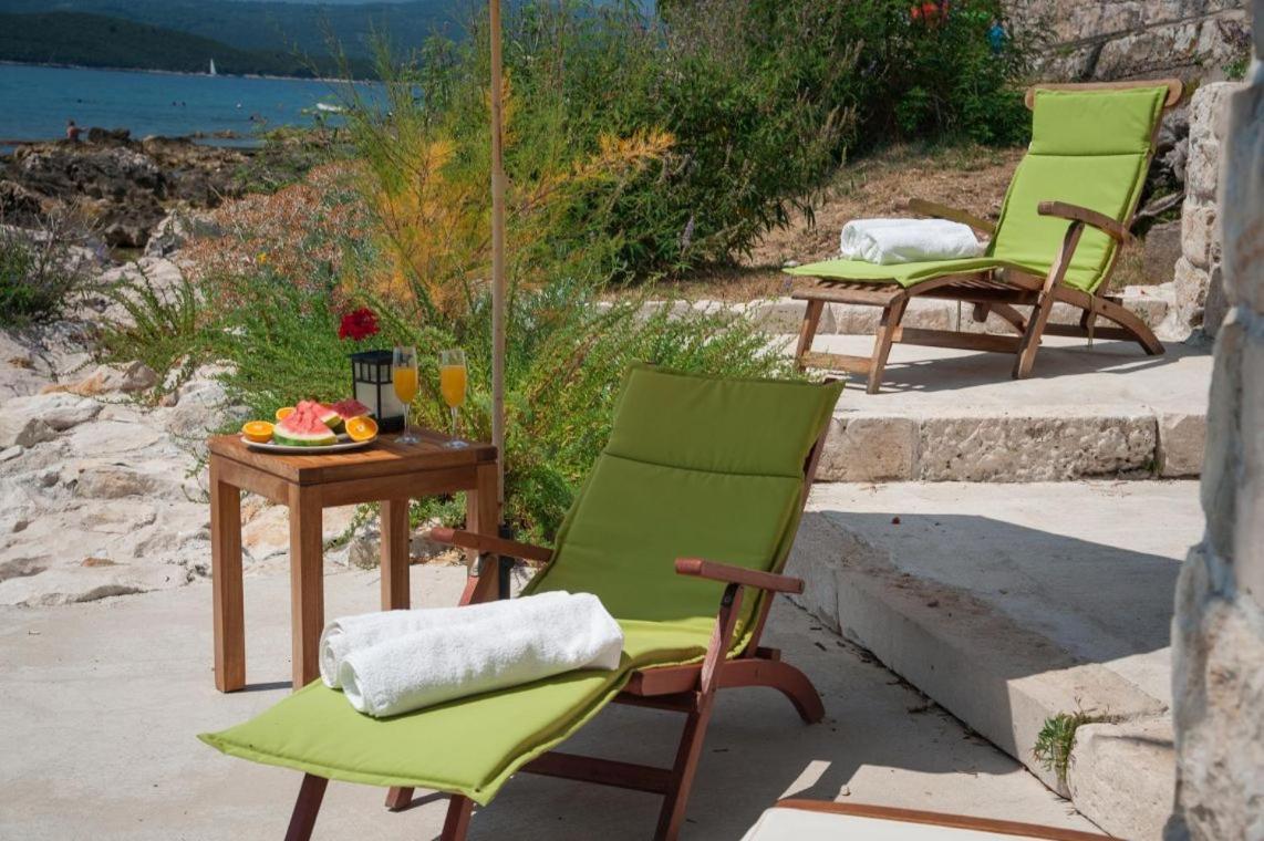 Luxury Beachfront Villa Mare With Private Pool At The Beach Orebic - Peljesac Buitenkant foto