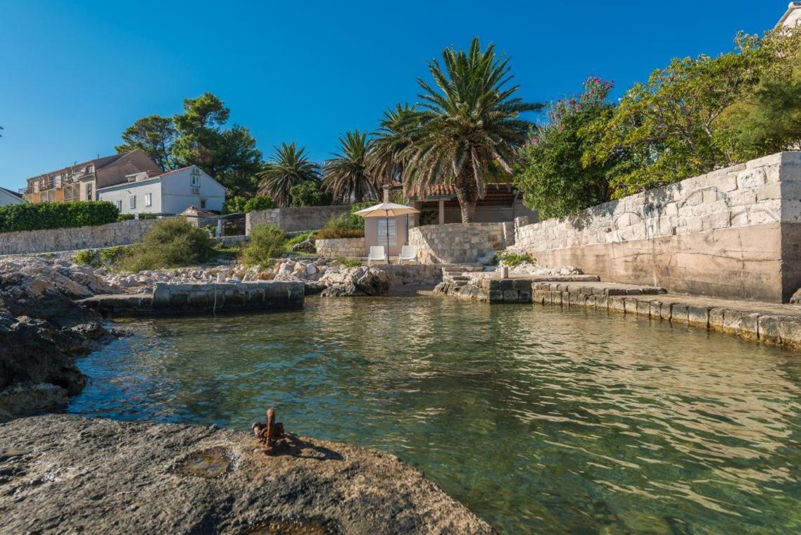 Luxury Beachfront Villa Mare With Private Pool At The Beach Orebic - Peljesac Buitenkant foto